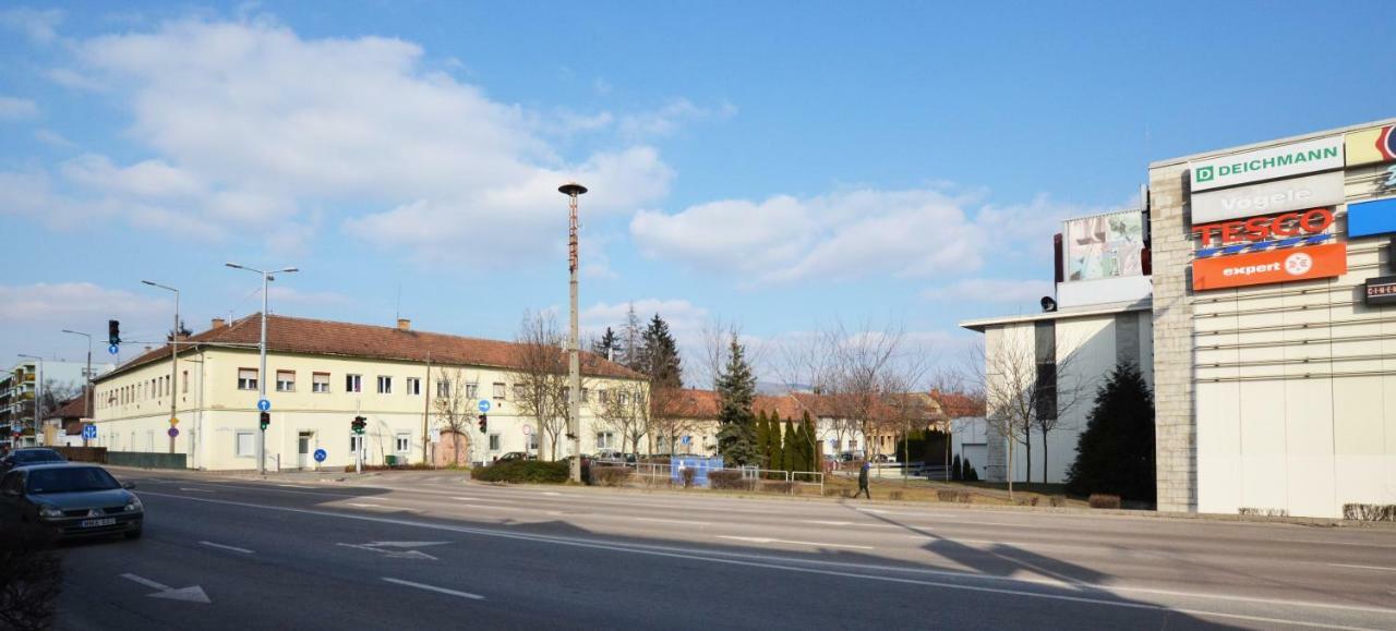 Bathory Apartman Apartment Eger Luaran gambar